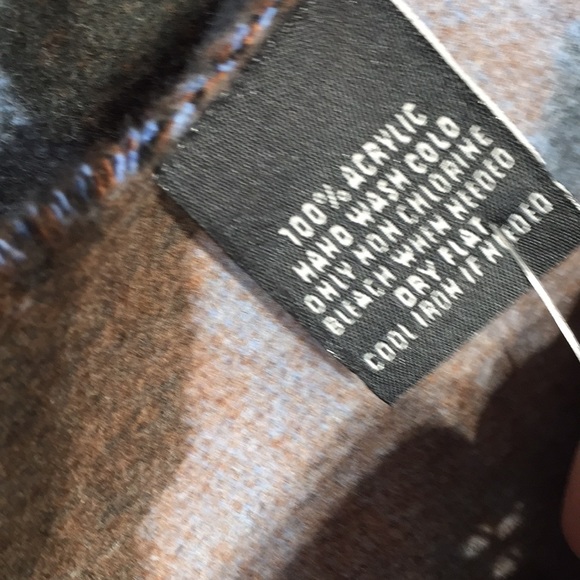 New Fraas Cashmink Scarf Animal Print - Picture 5 of 5